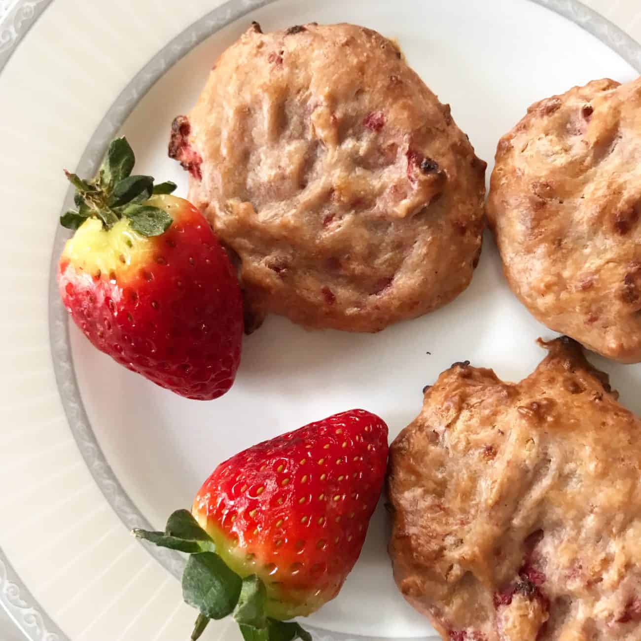Soft Strawberry Cookies